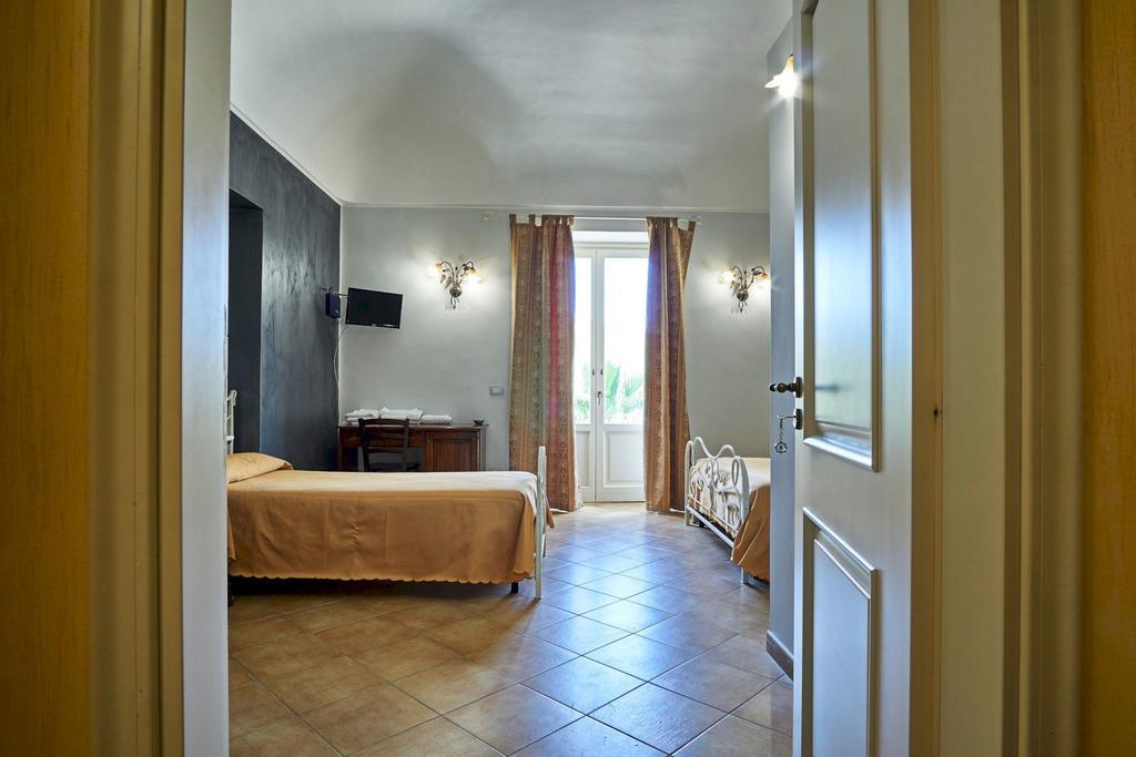 Agriturismo Conte Ruggero Villa Centuripe Exterior photo